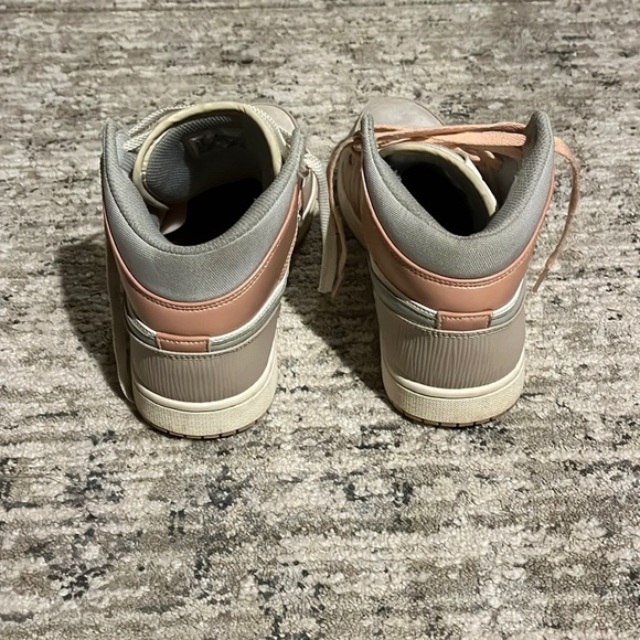 Nike Air Jordan 1 Mid Milan - Picture 2 of 8